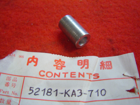 Entretoise Protège Chaîne Honda CR125 CR250 CR500 - 52181KA3710