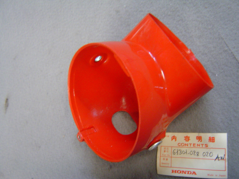 Cuvelage de phare Honda CS90 - Réf. 61301028020AW