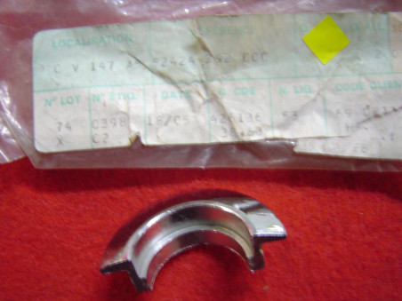Demie Lune Supérieure Amortisseurs Honda – Réf. 52424292000