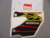 Autocollant Radiateur Droit Honda XR650R 2000 - Réf. 87126MBN670ZA
