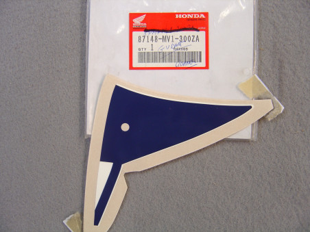 Décor autocollant carénage gauche Honda XRV750 87148MV1300ZA