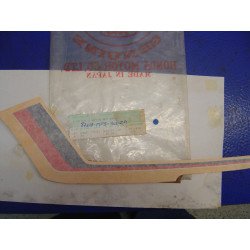 Décor côté droit Type1 Honda VT500ED 83 - Réf 87118MF9300ZA