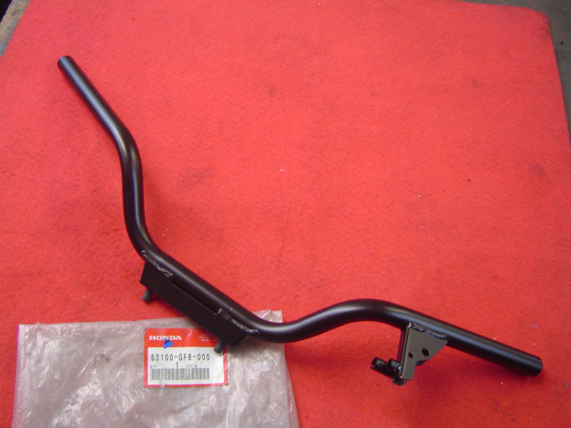 Guidon Honda QR50 1983-1997 – Réf. 53100GF8000