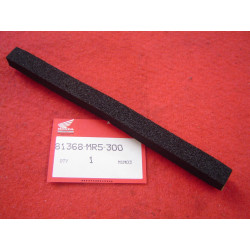 Joint Mousse Coffre Honda PC800 89-90 – Réf. 81368MR5300