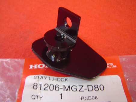 Support gauche porte-paquet CB500F Honda - Réf. 81206MGZD80