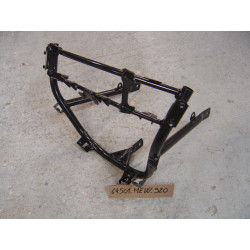 Araignée de carénage Honda NT700V 06/07 - Réf. 64501MEW920