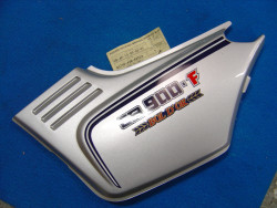 Cache latéral gauche Honda 900 BO FZ Gris – Occasion