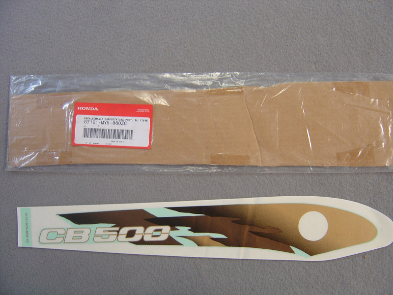 Autocollant Carénage Arrière Droit Honda CB500T 1996 - G142
