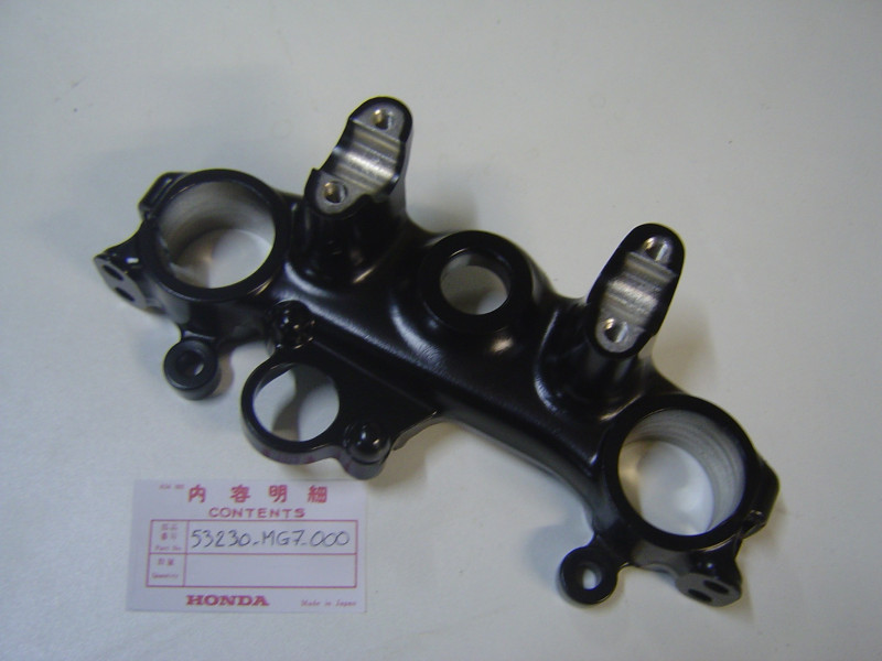 Té de fourche supérieur Honda XLV750R - Réf. 53230MG7000