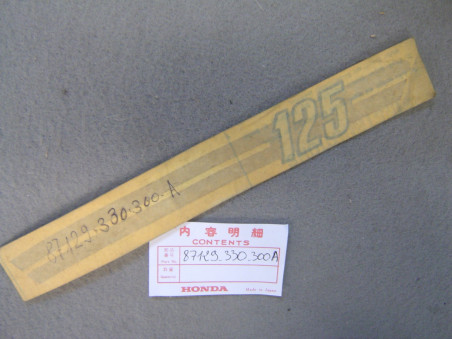 Autocollant cache latéral gauche Honda CB125S - Réf. 87129330300A