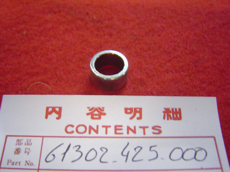 Entretoise Cuvelage Phare Honda CB650 CB750 CB900 - Réf. 61302425000