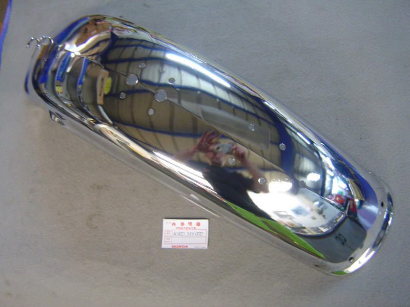 Garde boue AR Honda GL1000 K1 - Réf. 80100371000