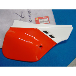 Cache Droit Honda 125 CRM RL 1990 – Réf. 83630KAK900ZB