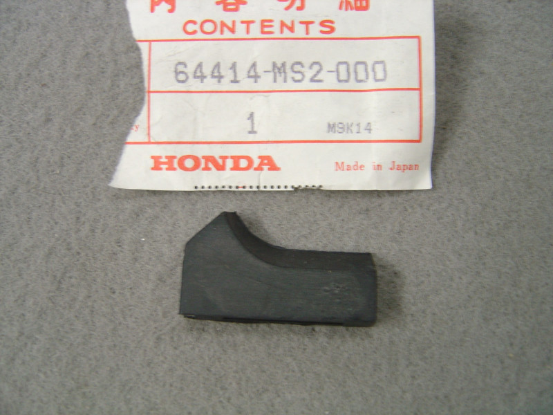 Caoutchouc B Carénage Honda CBR1000F - Réf. 64414MS2000