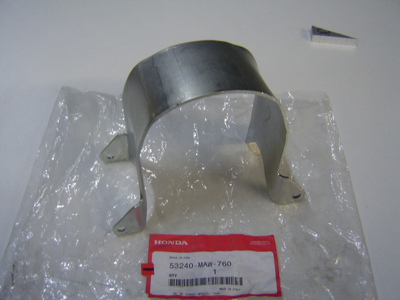 Pontet de fourche Honda XL600V XL650V - Réf. 53240MAW760