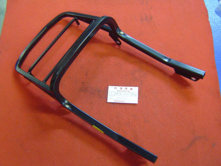 Porte-bagage Honda MTX 125 RG RH R2H - Pièce occasion