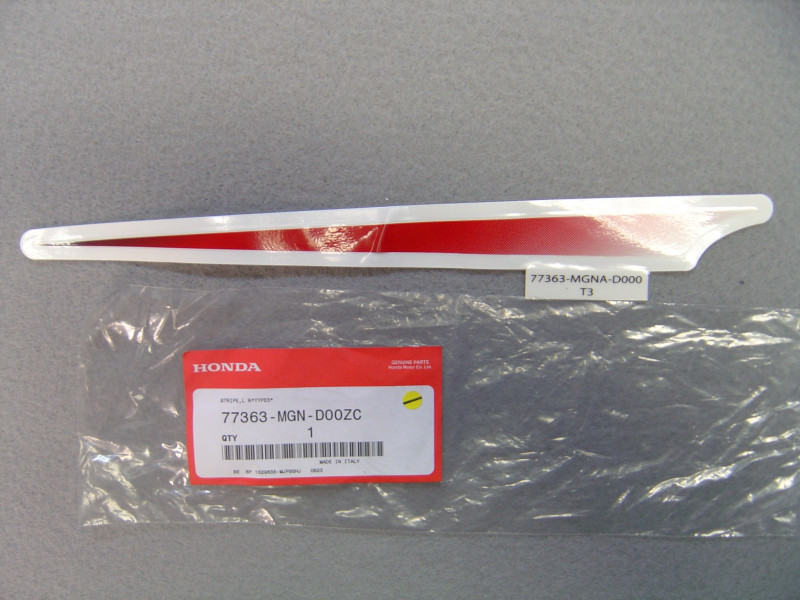 Décor autocollant auvent AR gauche CBF600NA Honda – 77363MGND00ZC