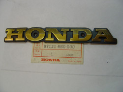 Logo réservoir droit Honda VF750S C D E - Réf. 87121MB0000