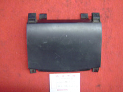 cache de dessous des phares de CBR600 91-94 pièce neuve avec défauts de stocka