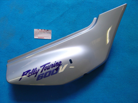 Cache Latéral Droit Honda XLV 600 Transalp 1992 - Réf. 83520MS6880ZC