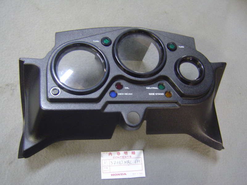 Face avant tableau de bord Honda CBR600 95-96 réf. 67110MAL611