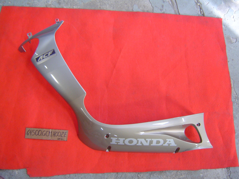 Carénage Latéral Avant Gauche Honda X8R50 Occasion Y161E