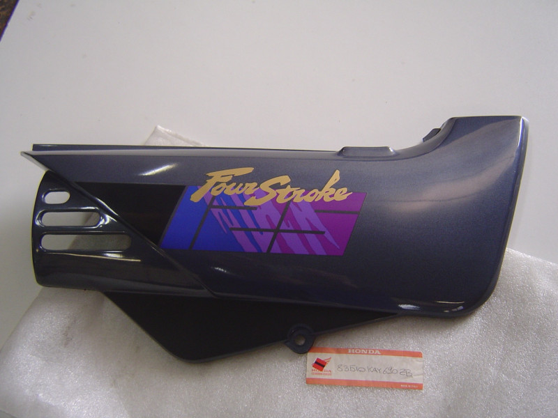 Cache latéral droit Honda NX125 - Réf. 83510KAY690ZB
