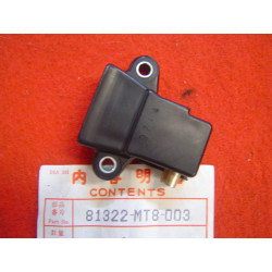 Cliquet arrêt sacoche AR gauche Honda GL1500 - 81322MT8003