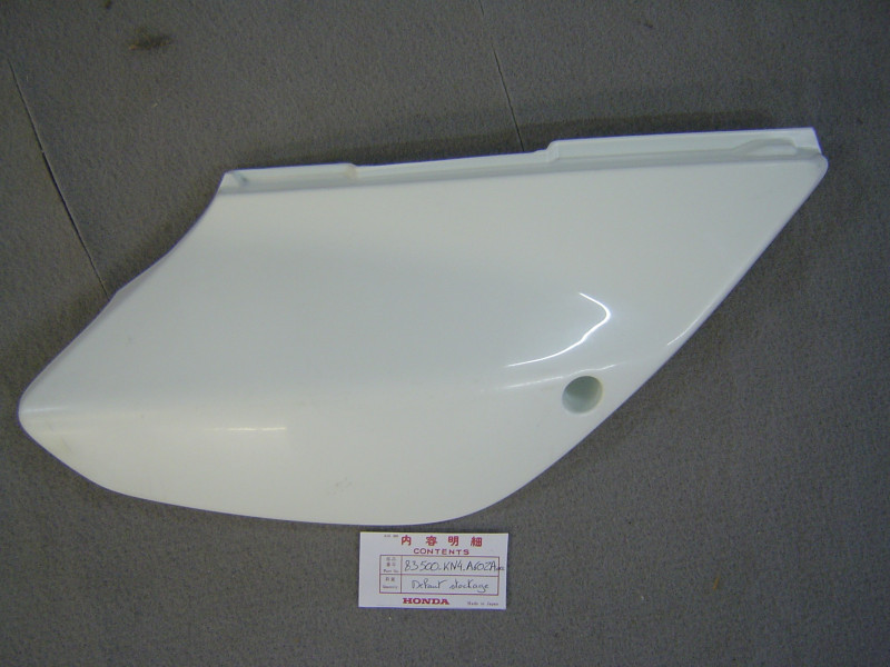 Cache latéral droit Honda XR100 XR80 01-03 NH-196 occasion