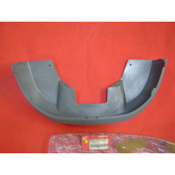 Cache Central Inférieur Arrière Honda FES125 FES250 - BG123R