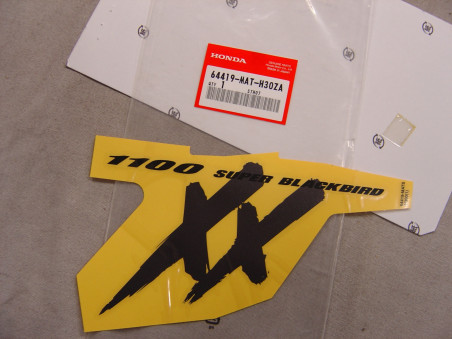 Décor autocollant auvent inférieur Honda CBR1100XX 2006 - Ref 64419MATH30ZA