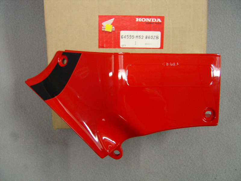 Cache gauche CBR1000F 1990 Honda R109 – Réf. 64595MS2860ZB