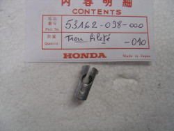 Butée de cable de gaz dans guidon de ST70 Z50 idem 53162098010