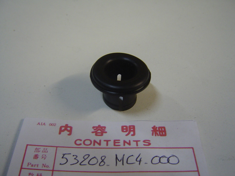 Bouchon plastique axe colonne de direction Honda 53208MC4000