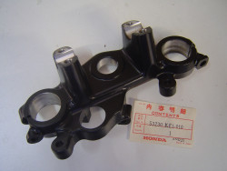 Té supérieur de fourche Honda MTX125RW 1983 – Réf. 53230KE1010