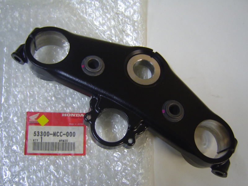 Té de fourche supérieur Honda CB1100X11 2000 - Réf 53300-MCC-000