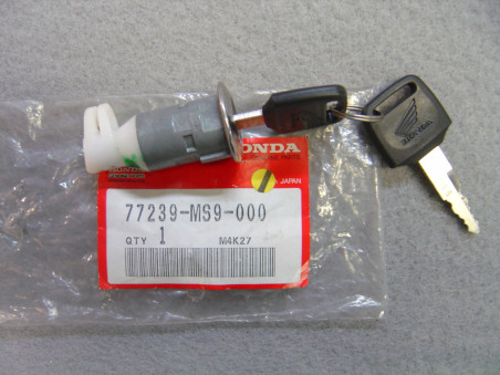 Serrure de selle Honda CB750 Nighthawk - Réf. 77239MS9000