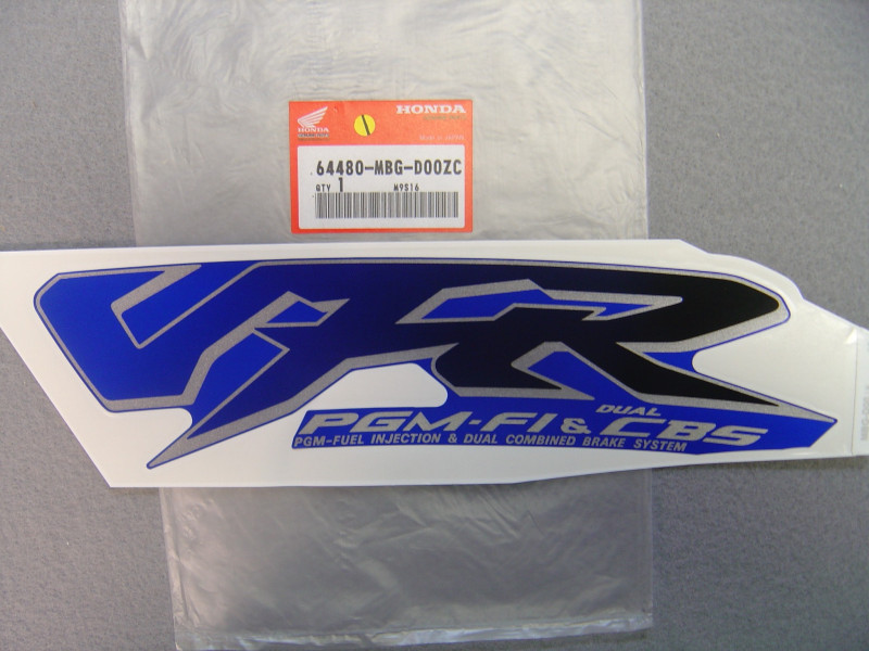 Décor Autocollant Capot Gauche Honda VFR800FIY 2000 | 64480MBGD00ZC