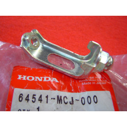 Support carénage inférieur droit Honda CBR900 00-01 - Réf. 64541-MCJ-000