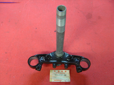 Té de fourche inférieur Honda VF750SC 37mm – Réf. 53200MB0000