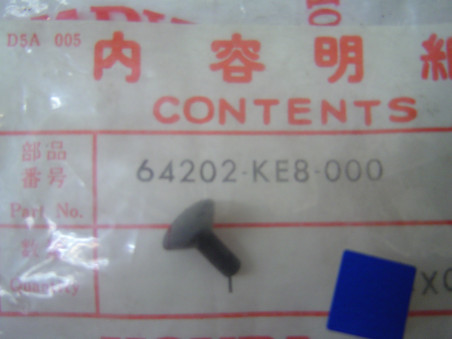 Rivet montage carénage Honda 64202-KE8-000 VF NS