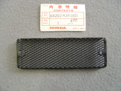 Grille carénage Honda VF1000R 85-86 – Réf. 64202MJ4000