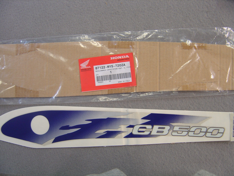 Décor autocollant carénage arrière gauche Honda CB500V 1997