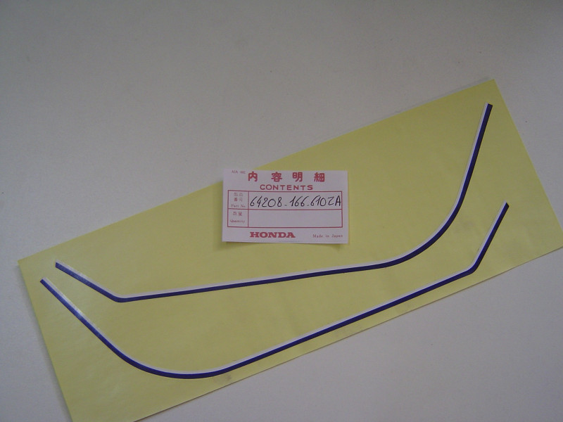 Autocollant tête de fourche Honda MB50SA – Réf. 64208166610ZA