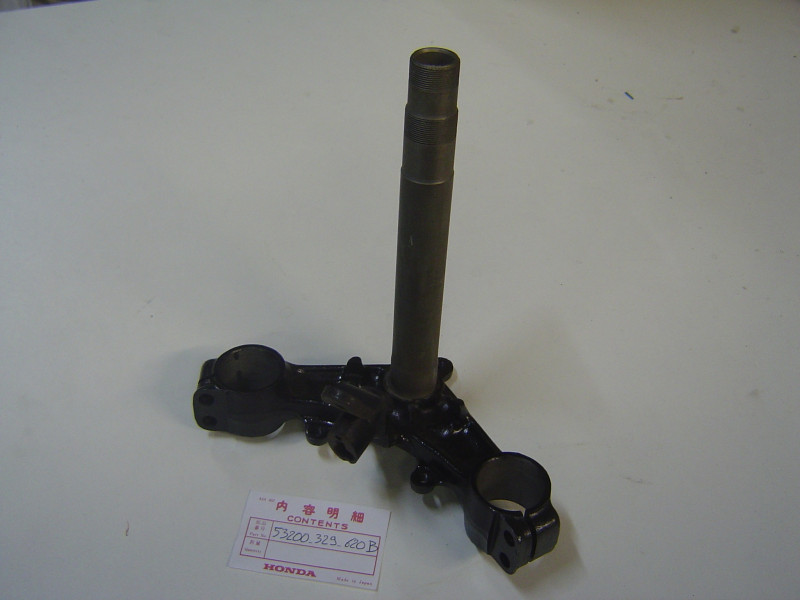 Té de fourche inférieur Honda XL250 Ø35mm - Réf. 53200-329-620B