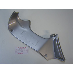 Flanc gauche intérieur tête de fourche Honda CBR600 87-88 | Ref 64590MN4000ZA
