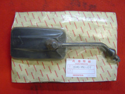 Retroviseur droit neuf de VF750SC VF750SD CBX650E D Honda 88110-MB0-621