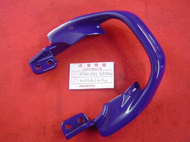 Poignée passager Honda NSR125 1998 couleur P9 – occasion