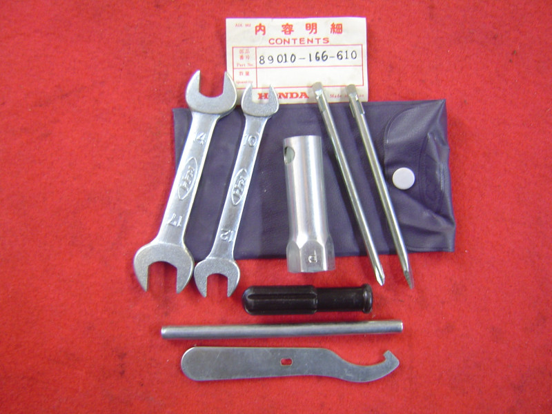 Trousse à outils Honda MB50 MB80 MT50 MT80 | Réf. 89010166610