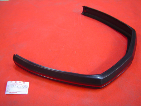 Moulure carénage avant Honda CH125 Spacy 1986 - R132C